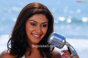 Manjari Fadnis Photo Gallery from Inkosari